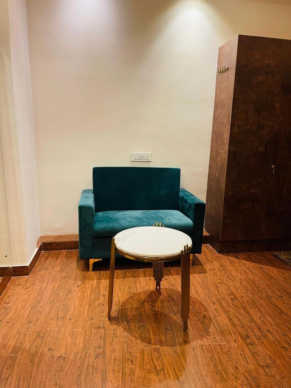 The Taaj Comforts Bangalore Exterior photo